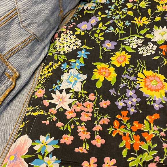 Mary Jane Levi’s denim jacket - Picture 3 of 8